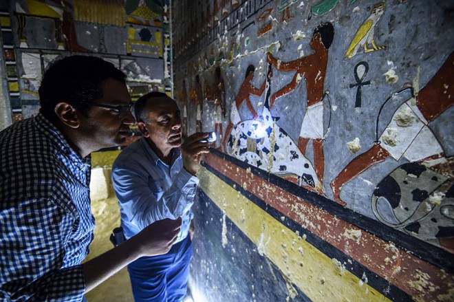 Khai quật 2 lăng mộ Ai Cập kỳ lạ nhất lịch sử: sau 4000 năm mà nước sơn vẫn còn như mới - Ảnh 5.