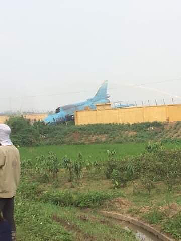 Ảnh hiện trường vụ máy bay Su-22 gặp nạn ở Yên Bái - Ảnh 4.