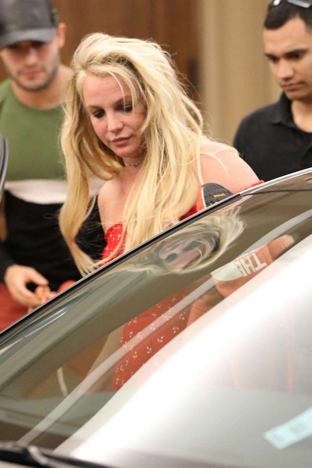 Britney Spears tiều tụy đến đáng thương, chuyện gì đang xảy ra với cô? - Ảnh 3.