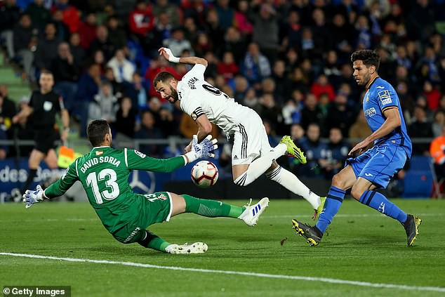 Vô duyên đến lạ, Real thót tim giữ 1 điểm trước Getafe - Ảnh 2.