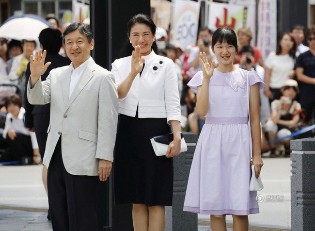 Công chúa Aiko - con gái duy nhất của Thái tử Naruhito: Từ đứa bé xinh xắn từng bị bắt nạt đến thiếu nữ tài giỏi sống tự lập - Ảnh 11.