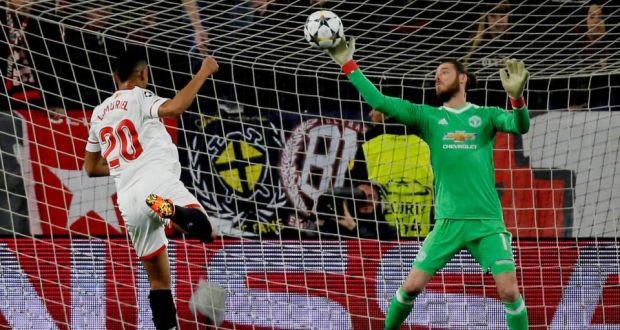 De Gea sai lầm: Hãy ở lại M.U để một ngày thành huyền thoại  - Ảnh 5.