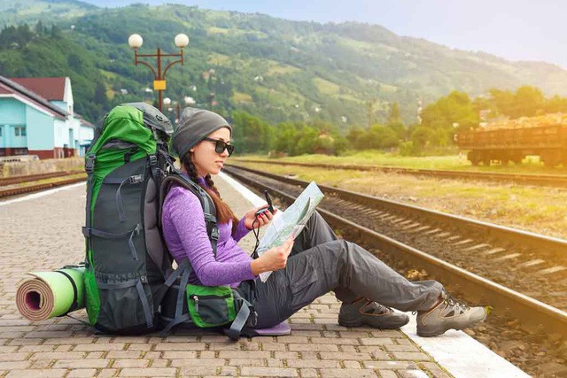 Tự mình xách ba lô lên và đi mới là lựa chọn khôn ngoan nhất: 6 lợi ích bạn sẽ không ngờ khi đi du lịch một mình - Ảnh 7.