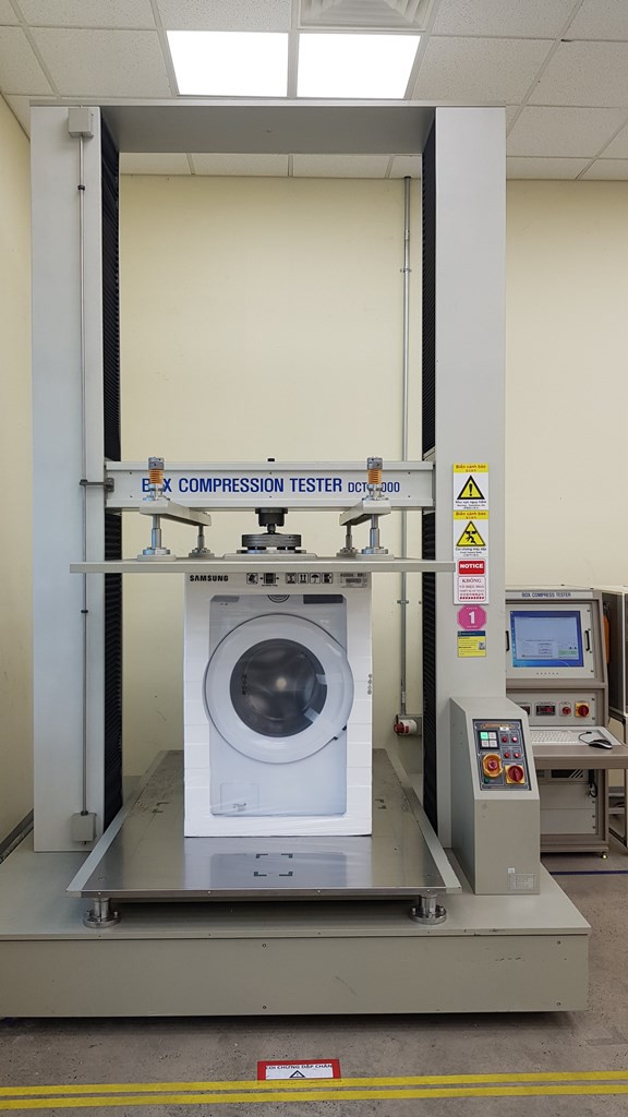 Samsung khoe quy trình đập phá máy giặt tại Việt nam - Ảnh 3. Samsung khoe quy trình đập phá máy giặt tại Việt nam - Ảnh 3.