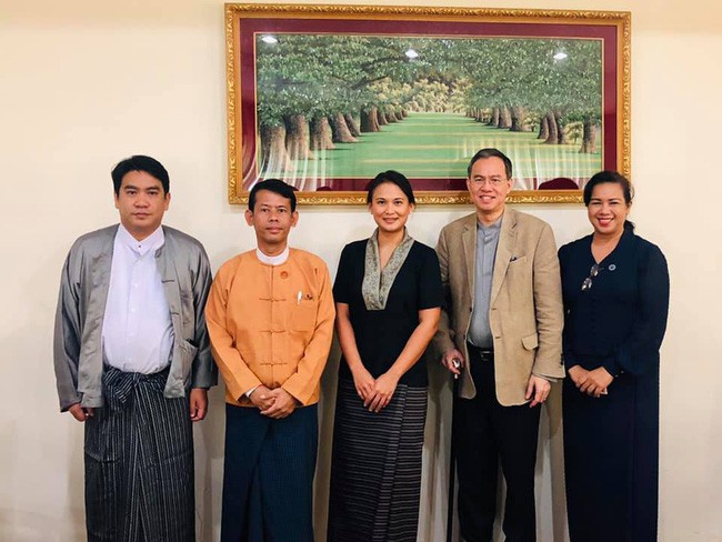 Lý lịch “khủng” của vợ mới hai con người Myanmar của chồng cũ Hồng Nhung - Ảnh 6.