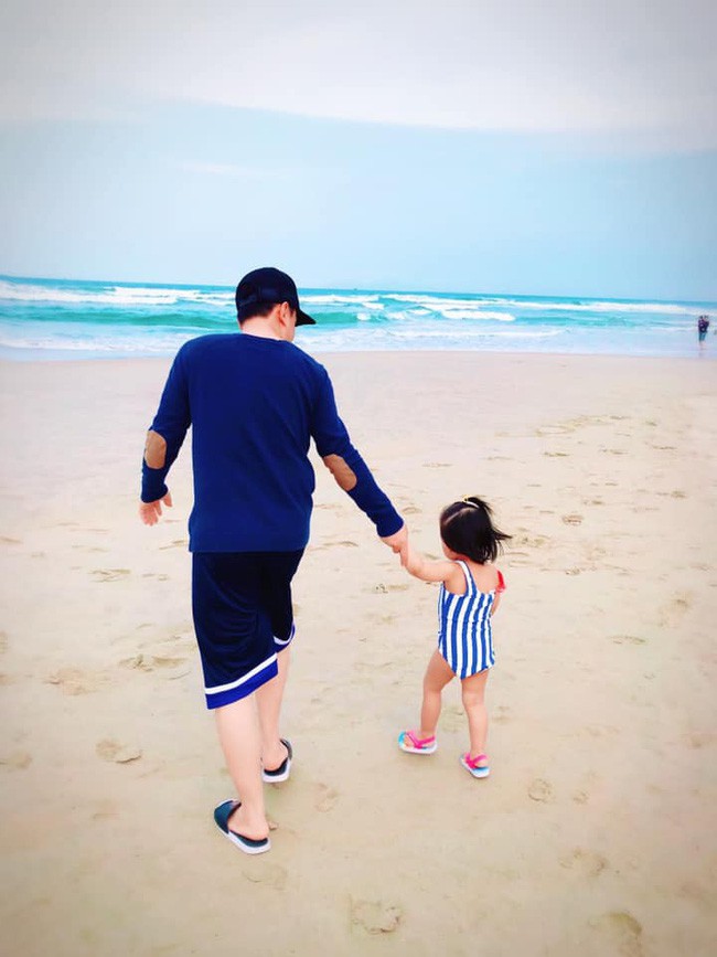 Vợ chồng Lam Trường kỷ niệm 9 năm bên nhau nhưng loạt ảnh của siêu mẫu bikini này mới gây chú ý - Ảnh 8. Vợ chồng Lam Trường kỷ niệm 9 năm bên nhau nhưng loạt ảnh của siêu mẫu bikini này mới gây chú ý - Ảnh 8.