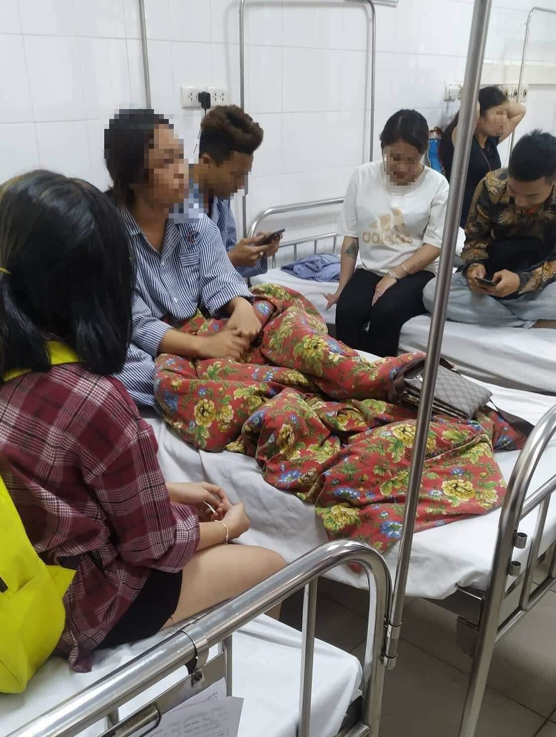 Giám đốc Sở GD-ĐT thông tin vụ nữ sinh bị nhóm bạn đánh hội đồng ở Quảng Ninh - Ảnh 1.