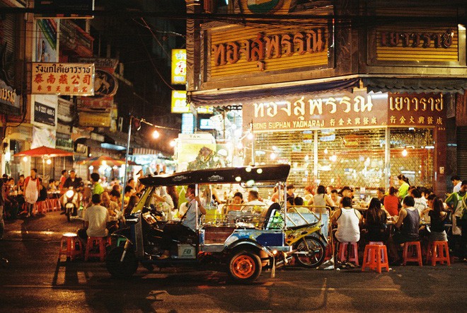 Tháng 4 nhà nhà thi nhau đi Thái, nhưng đã biết mấy chỗ ăn ngon ở Chinatown này chưa? - Ảnh 2.