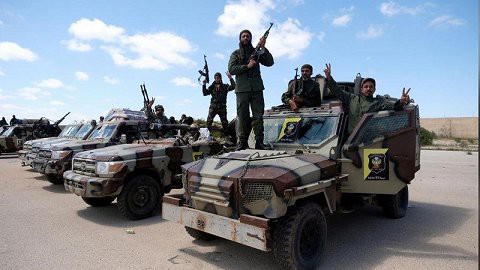 Mỹ khẳng định không có giải pháp quân sự nào đối với xung đột Libya - Ảnh 3.