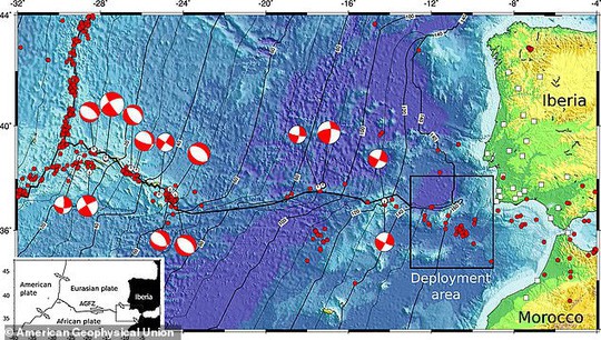 Ngoài khơi bờ biển Bồ Đào Nha, lớp vỏ Trái Đất đang bong tróc? - Ảnh 2.