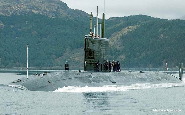 [ẢNH] Công nghệ bí mật giúp hải quân Anh bắt sống tàu ngầm tối tân Nga - Ảnh 1.