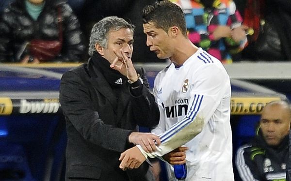 Mourinho và Ronaldo hội ngộ ở Juventus: Những ân oán bây giờ làm sao?! - Ảnh 1.