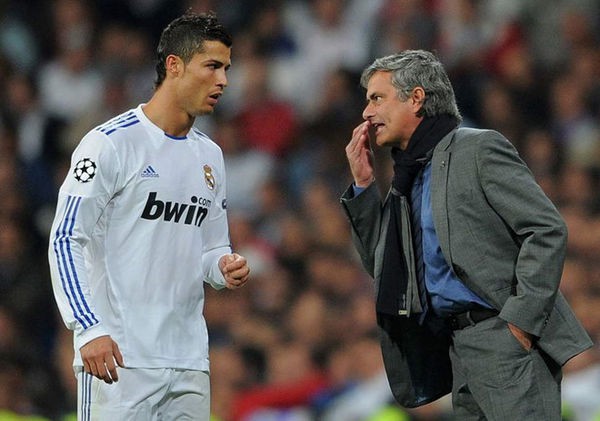 Mourinho và Ronaldo hội ngộ ở Juventus: Những ân oán bây giờ làm sao?! - Ảnh 2.