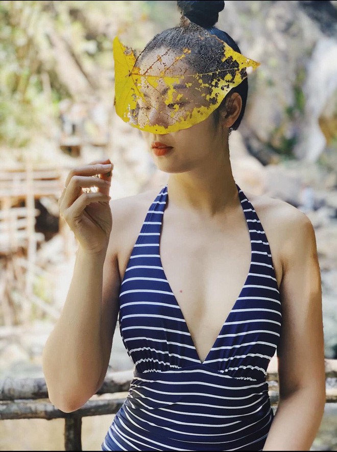 Hiếm hoi thấy Ngọc Hân diện áo tắm khoe body sau 9 năm đăng quang Hoa hậu Việt Nam - Ảnh 3.