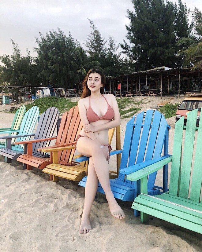 Lại phải bóc info hội gái xinh mới nổi sexy nhất Instagram: Nghe nói nắng Sài Gòn không có cửa hot bằng ha? - Ảnh 5.