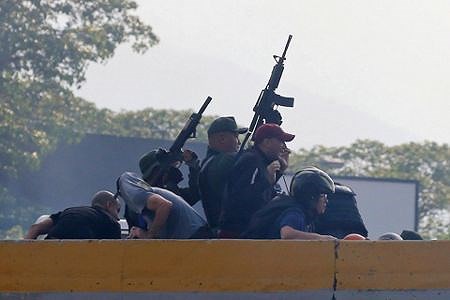 [ẢNH] Giám đốc tình báo Venezuela quay lưng với tổng thống Maduro - Ảnh 19.