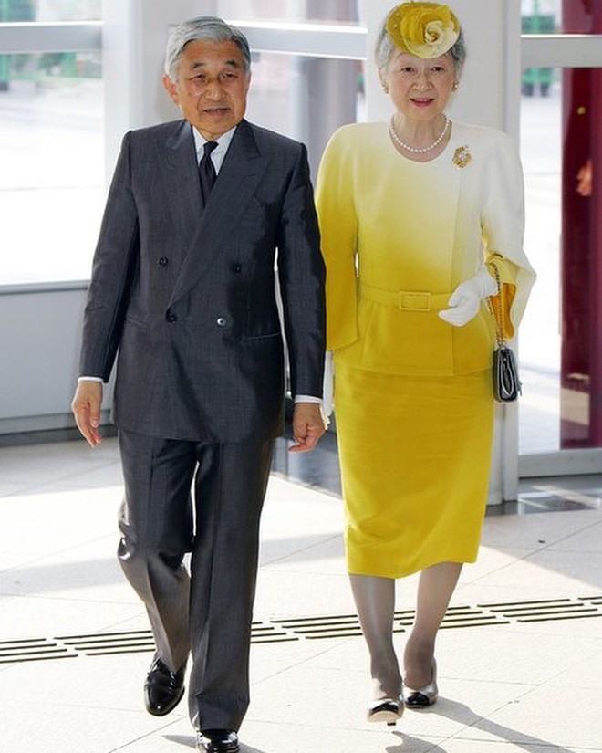 Gần 90 tuổi, cựu Hoàng hậu Nhật Bản vẫn khiến cả thế giới ngưỡng mộ trước gu thời trang nhã nhặn in đậm cốt cách tiểu thư - Ảnh 4.