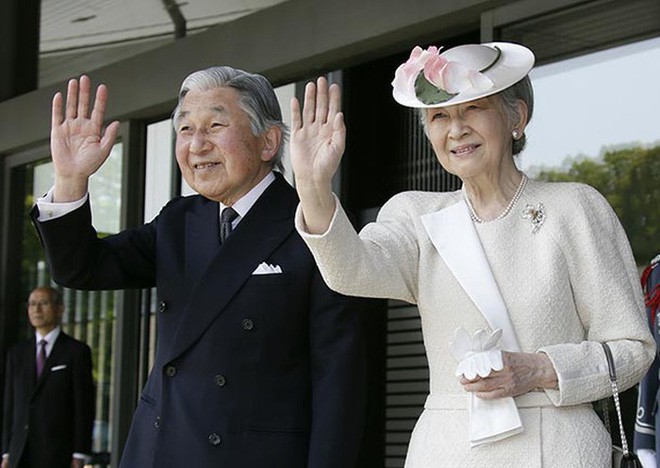 Gần 90 tuổi, cựu Hoàng hậu Nhật Bản vẫn khiến cả thế giới ngưỡng mộ trước gu thời trang nhã nhặn in đậm cốt cách tiểu thư - Ảnh 6.