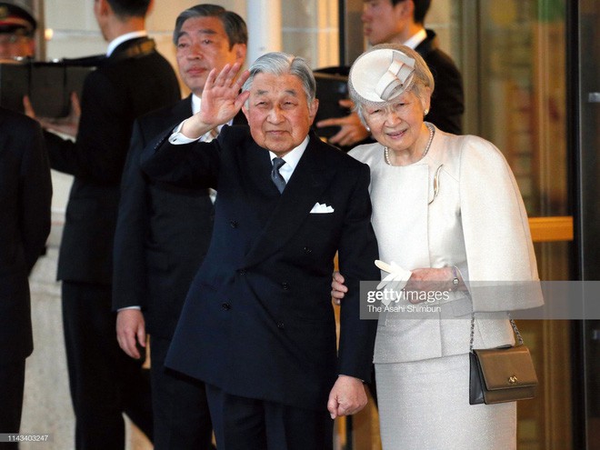 Gần 90 tuổi, cựu Hoàng hậu Nhật Bản vẫn khiến cả thế giới ngưỡng mộ trước gu thời trang nhã nhặn in đậm cốt cách tiểu thư - Ảnh 7.