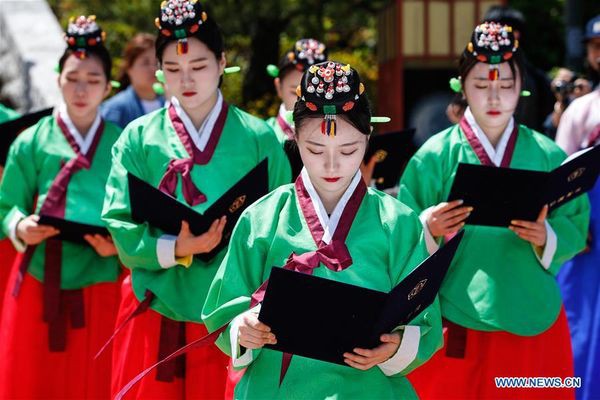 Lễ trưởng thành ở Hàn Quốc: Nghi thức đánh dấu bước ngoặt của thanh niên khi không còn phụ thuộc vào cha mẹ - Ảnh 8.