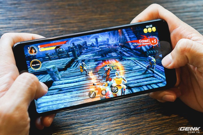 Trên tay Google Pixel 3a tại Việt Nam: Không đẹp, 1 camera nhưng hoàn toàn có thể khiến nhiều ông lớn nghìn đô tâm phục, khẩu phục - Ảnh 46.