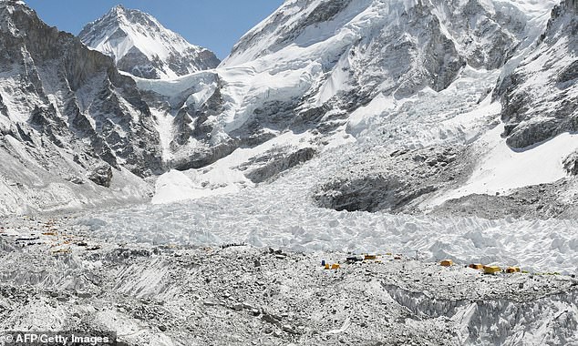 IUCN cảnh báo: Phân nửa di sản thế giới có sông băng làm biểu tượng sẽ biến mất vĩnh viễn vào cuối thế kỷ 21 - Ảnh 3.