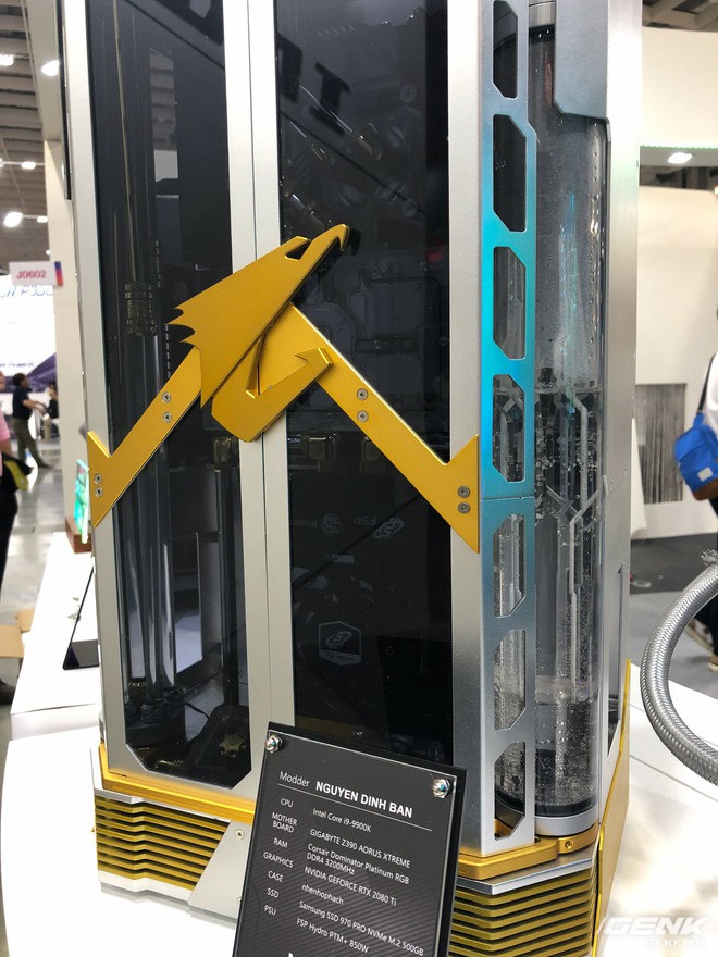 Những vỏ case PC độc đáo nhất được trưng bày tại Computex 2019, có cả case do modder Việt Nam chế tạo - Ảnh 33.