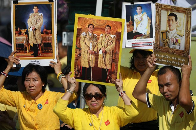 Lễ đăng cơ sau hơn 1 năm tại vị của Quốc vương Thái Lan Maha Vajiralongkorn - Ảnh 2.