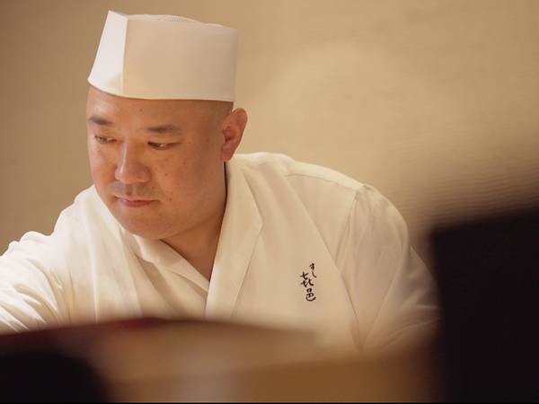 Cái khó ló cái khôn của vị đầu bếp điên và gan nhất Tokyo: Biến thịt cá sắp hỏng thành món sushi ngon nức nở đạt 2 sao Michelin! - Ảnh 3.