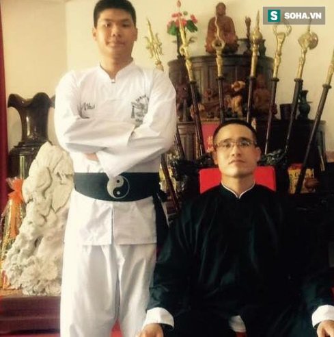 Sư huynh Flores lên tiếng, thách thức Trương Đình Hoàng đấu Tổng đàn chủ Vịnh Xuân Nam Anh - Ảnh 2. Sư huynh Flores lên tiếng, thách thức Trương Đình Hoàng đấu Tổng đàn chủ Vịnh Xuân Nam Anh - Ảnh 2.