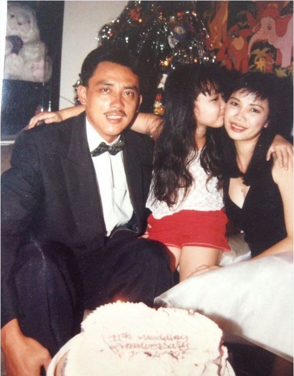 Tóc Tiên: 10 năm nỗ lực chỉ mong 1 lần “mẹ nhìn thấy con tỏa sáng” nhưng thực tế bẽ bàng - Ảnh 1. Tóc Tiên: 10 năm nỗ lực chỉ mong 1 lần “mẹ nhìn thấy con tỏa sáng” nhưng thực tế bẽ bàng - Ảnh 1.