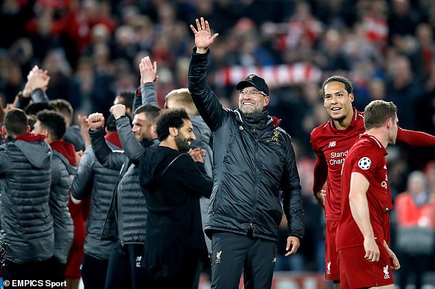 HLV Liverpool choáng ngợp, không hiểu tại sao đội nhà hủy diệt được Barcelona - Ảnh 1.