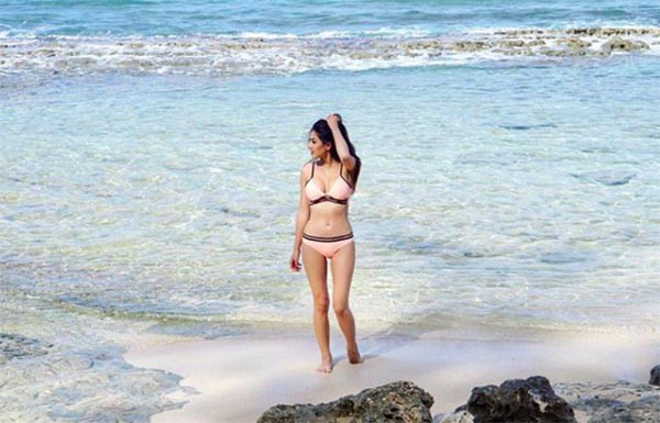 Ảnh bikini nóng bỏng của em gái ruột hoa hậu Jennifer Phạm - Ảnh 9.