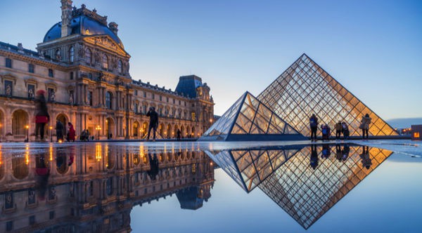 Sau nhà thờ Đức Bà Paris, đây là 2 điểm cực hút khách du lịch mỗi khi đặt chân đến Pháp - Ảnh 3.