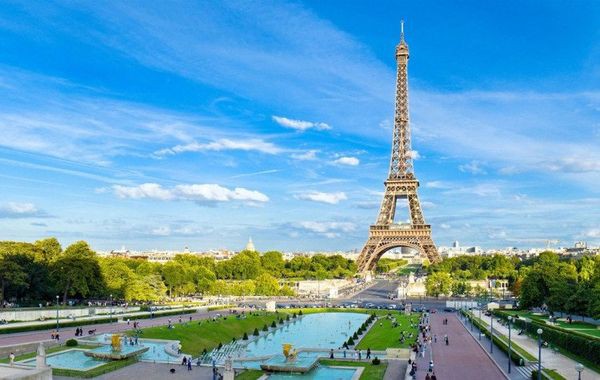 Sau nhà thờ Đức Bà Paris, đây là 2 điểm cực hút khách du lịch mỗi khi đặt chân đến Pháp - Ảnh 7.