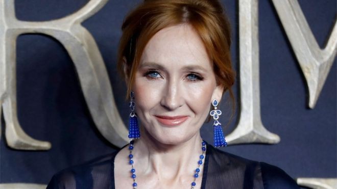 Tin được không: J. K. Rowling sắp trở lại với 4 quyển sách mới tinh về thế giới pháp thuật Harry Potter! - Ảnh 2.