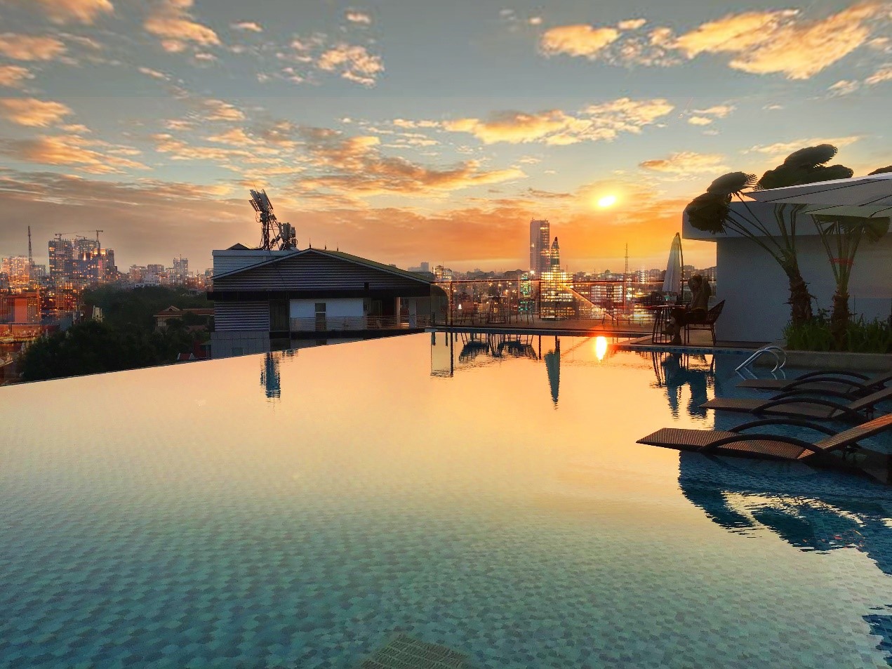 Kh&aacute;m ph&aacute; kh&aacute;ch sạn 5 sao được du kh&aacute;ch quốc tế đ&aacute;nh gi&aacute; tốt nhất tại Bắc Ninh   - Ảnh 1.