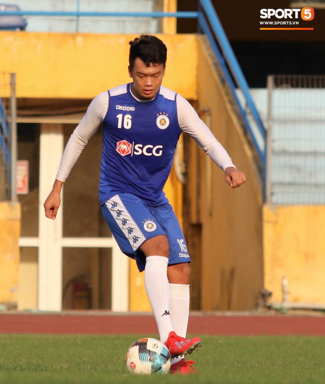 Quang Hải bị quá tải sau Kings Cup, được HLV trưởng Hà Nội FC đặc cách khi về tới Việt Nam - Ảnh 10.