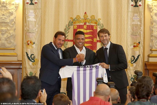  Ronaldo béo nói gì trước nghi án Valladolid bán độ  - Ảnh 1.
