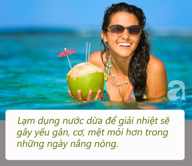 Uống nước dừa vào mùa hè: Đừng quên những lưu ý “đắt giá” từ chuyên gia để vừa khỏe vừa đẹp - Ảnh 1.