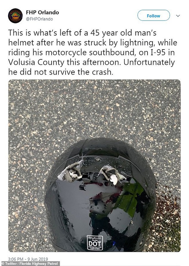 Một mình đi xe máy trên cao tốc toàn ô tô, người đàn ông bị sét đánh thủng mũ bảo hiểm tử vong tại chỗ - Ảnh 4.