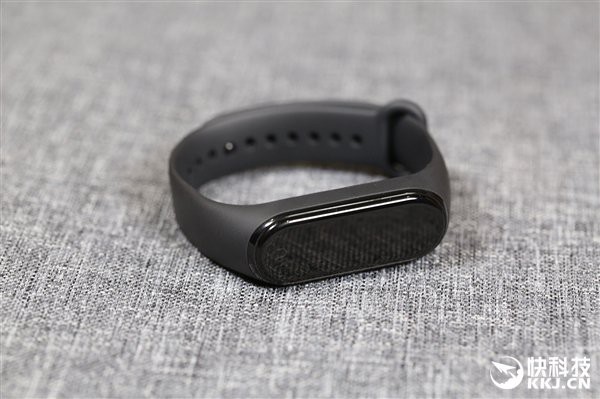 Cận cảnh thiết kế và tính năng của Xiaomi Mi Band 4 - Ảnh 10.