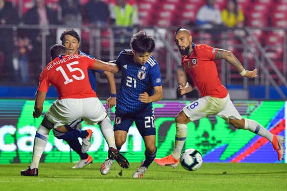 Sanchez tỏa sáng, Chile thắng đậm Nhật Bản 4-0! - Ảnh 1.