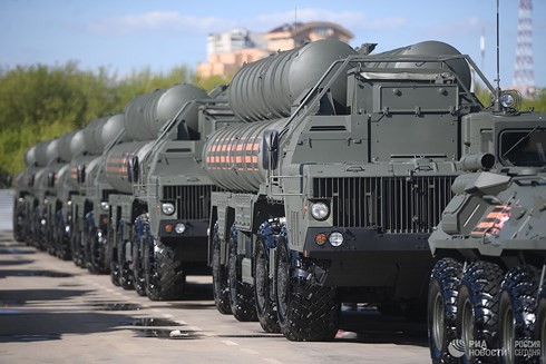 Báo Mỹ nêu 4 nguyên nhân thực sự khiến NATO “khiếp sợ” tên lửa S-400 - Ảnh 1.