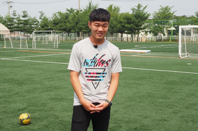 Tham vọng của ông trùm người Hàn Quốc đứng sau HLV Park Hang-seo - Ảnh 2.