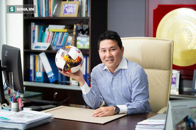 CLB của Chủ tịch Nguyễn Hoài Nam nợ lương, cầu thủ đình công không đá Champions League - Ảnh 2.