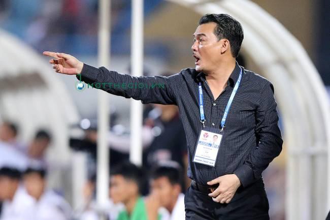 Lãnh đạo Hà Nội FC nói về thương vụ Văn Hậu sang thi đấu ở châu Âu - Ảnh 2.