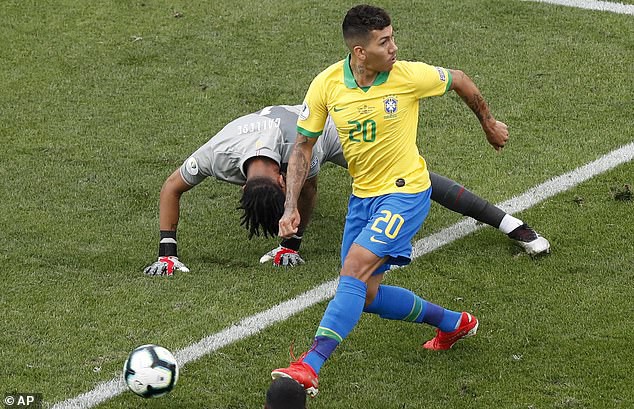Brazil đại thắng 5 bàn, Argentina rơi vào hiểm cảnh tại Copa America - Ảnh 1.