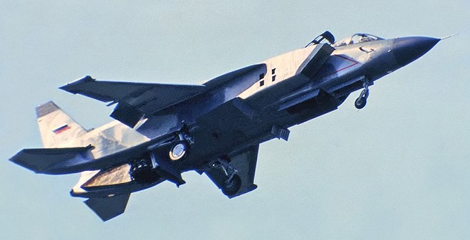 Nga tham vọng chế tạo bản tàng hình hóa của Yak-141 để làm đối trọng F-35B - Ảnh 6.