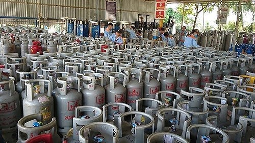 Giá gas đầu tháng 7-2019 giảm mạnh - Ảnh 1.